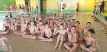 Dzieci z Aqua Ferii na pływaniu